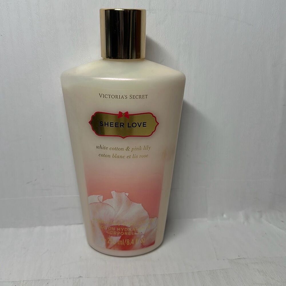 Victoria’s Secret Sheer Love Hydrating Body Lotion 8.4 oz White Cotton Pink Lily